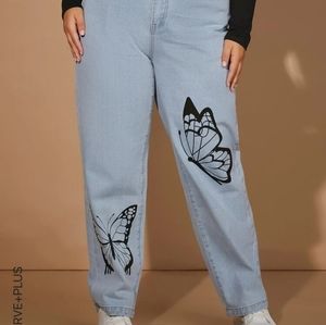 plus Shein light wash high waisted boyfriend butterfly jeans
